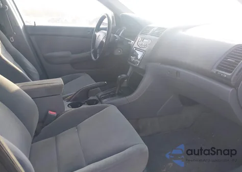 2006 Honda Accord 2.4 Lx из США, поврежденный, VIN 1HGCM56446A130652